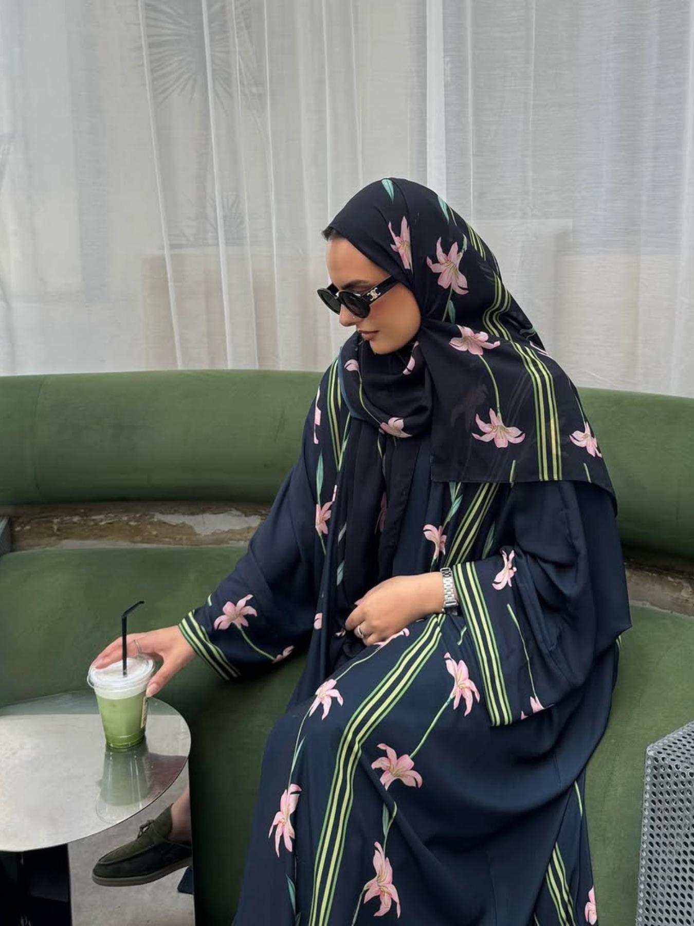 Women's Floral Print Long Sleeve Abaya Set with Hijab, Elegant Casual Islamic Clothing for Daily Wear, Suitable for All Seasons