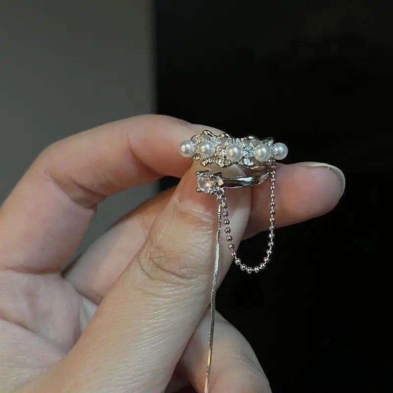 XINYI Y2K Fairy Butterfly Tassel Ear Clips Angel Ear Bone Clip Earring Elf Female Hole Cuff Hanging Earring Fashion Jewelry