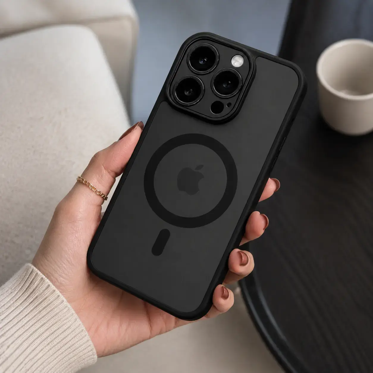 Luxury Magnetic Wireless Charging Polycarbonate Phone Case, Matte Translucent Hard PC Armor Cover with Shockproof Protection & Camera Lens Guard for iPhone 17,16,15,14,13,12,11 Pro Max Plus - Handheld Mobile Phone Accessories,Halloween,Stickers