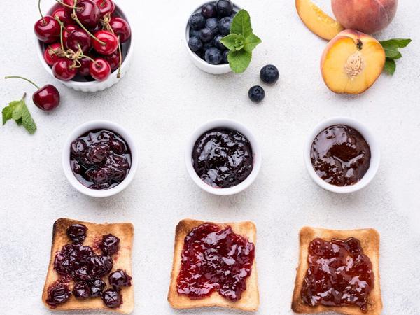 SUSTEAS 5.3" XL Juicer for Greens & Fruits – Whole Apples Fit, No Chopping! High-Yield Cold Press Extraction for Maximum Nutrients.