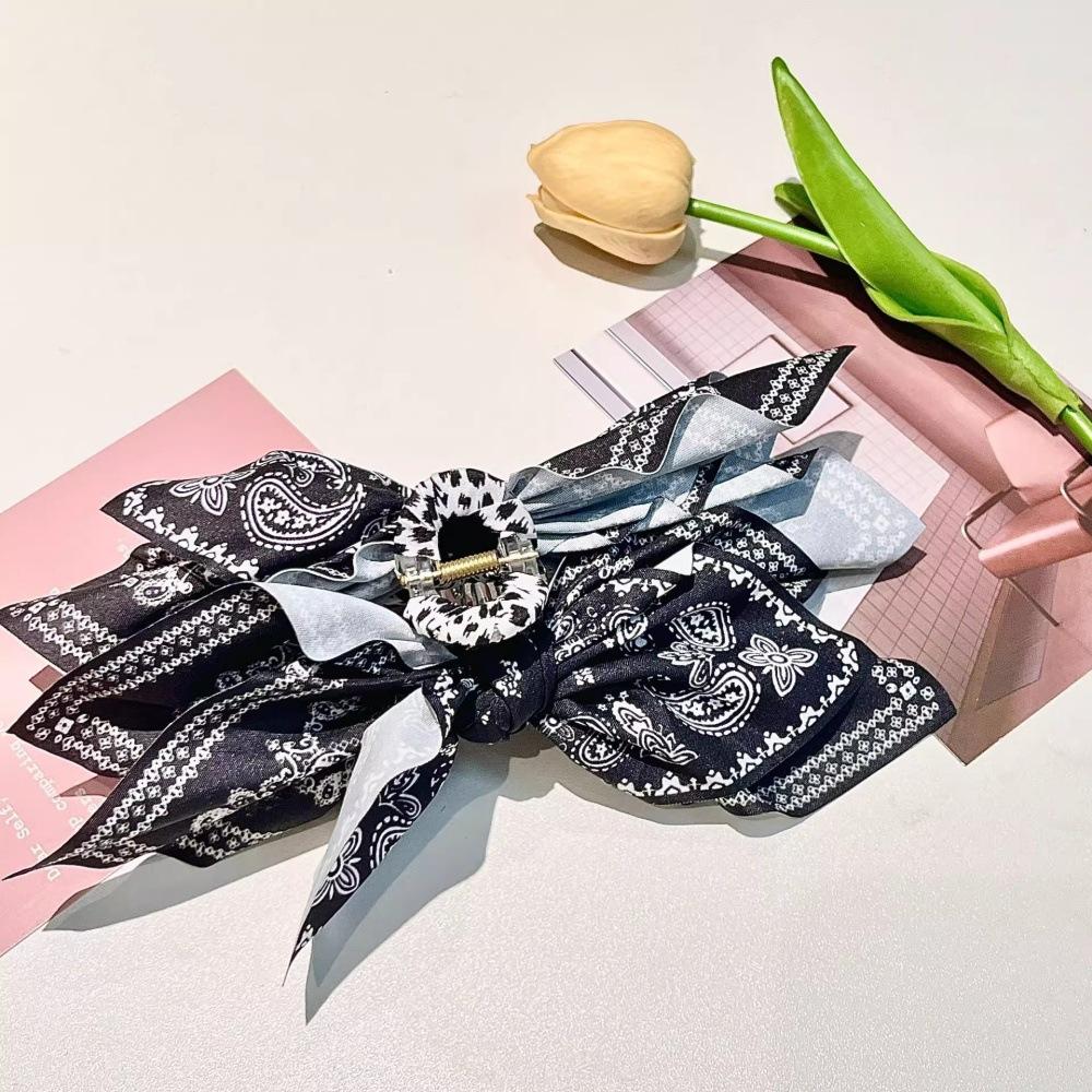Women's Oversized Bow Hair Claw Clip For Women, Paisley And Leopard Printed Fabric Bow, Strong‑Grip Non‑Slip Hair Accessory For Thick Hair, Lightweight Durable Design For Half‑Up Styles, Daily Office Party And Travel Occasions