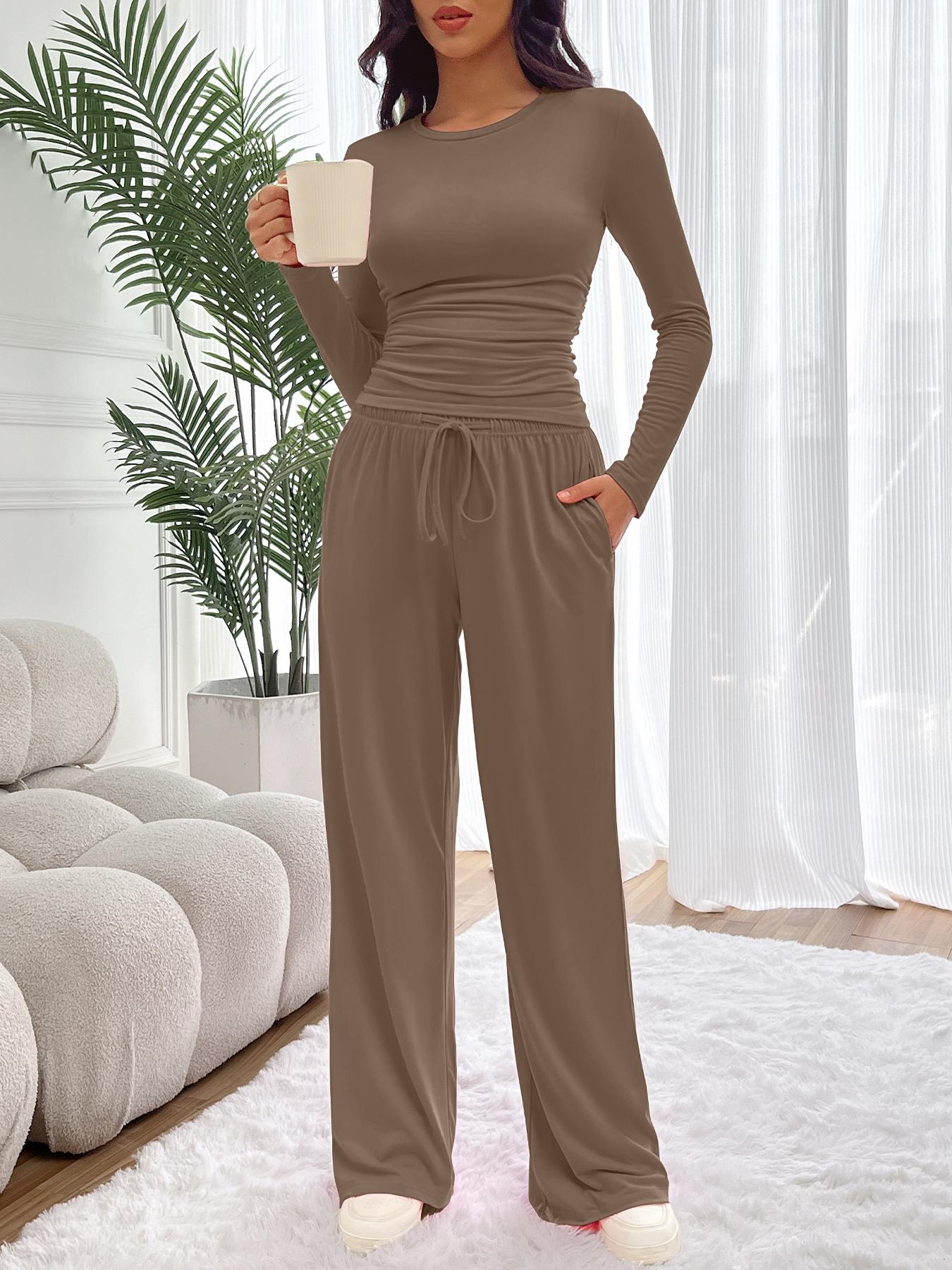 Women's Fitted Two-Piece Loungewear Set, Ruched Tee & Drawstring Pocket Pants with Organic Fabric, Casual Daily Wear