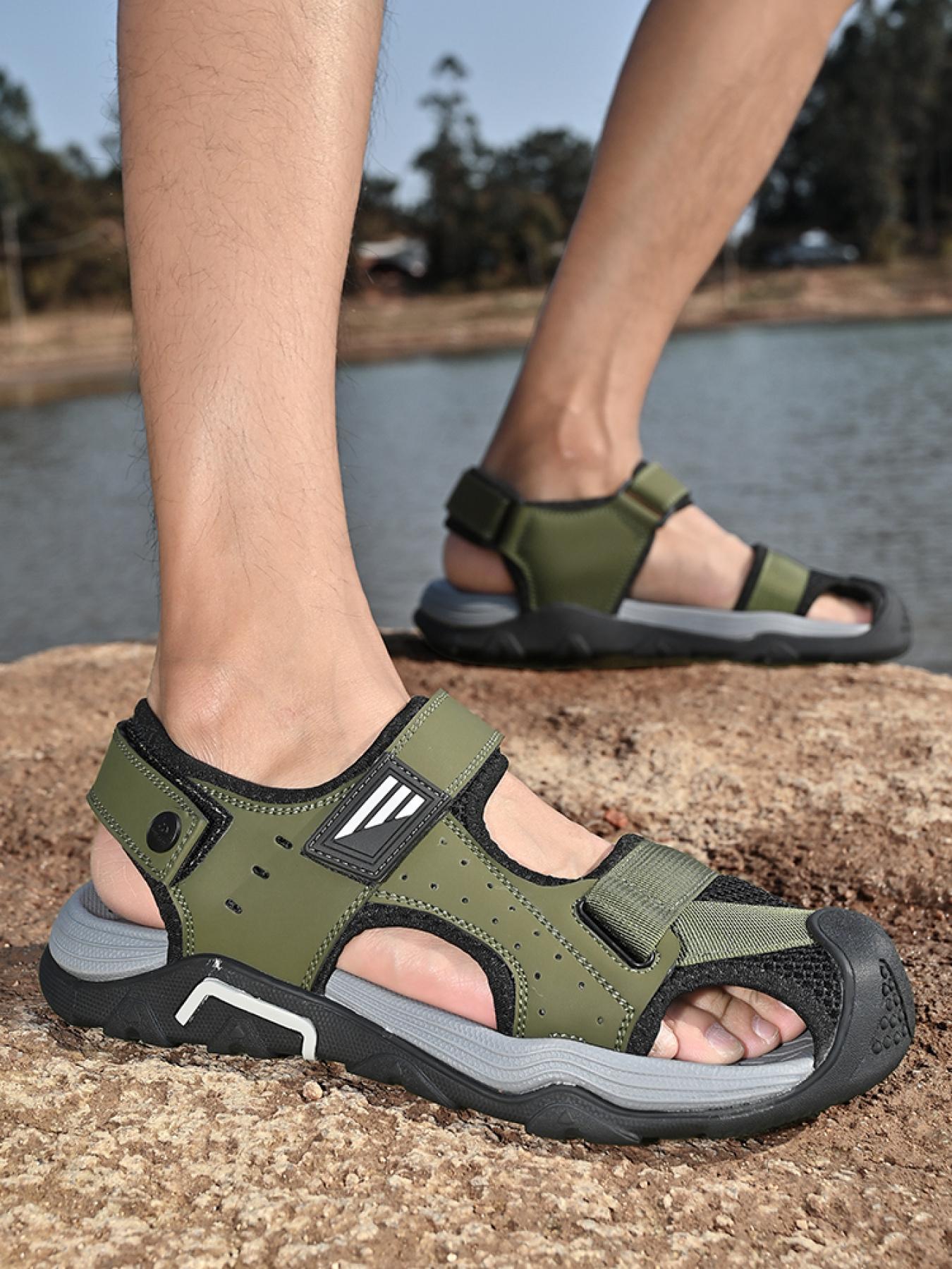 Men's beige solid color dual-use closed-toe outdoor sandals, adjustable with Velcro, non-slip beach shoes, breathable stream sandals