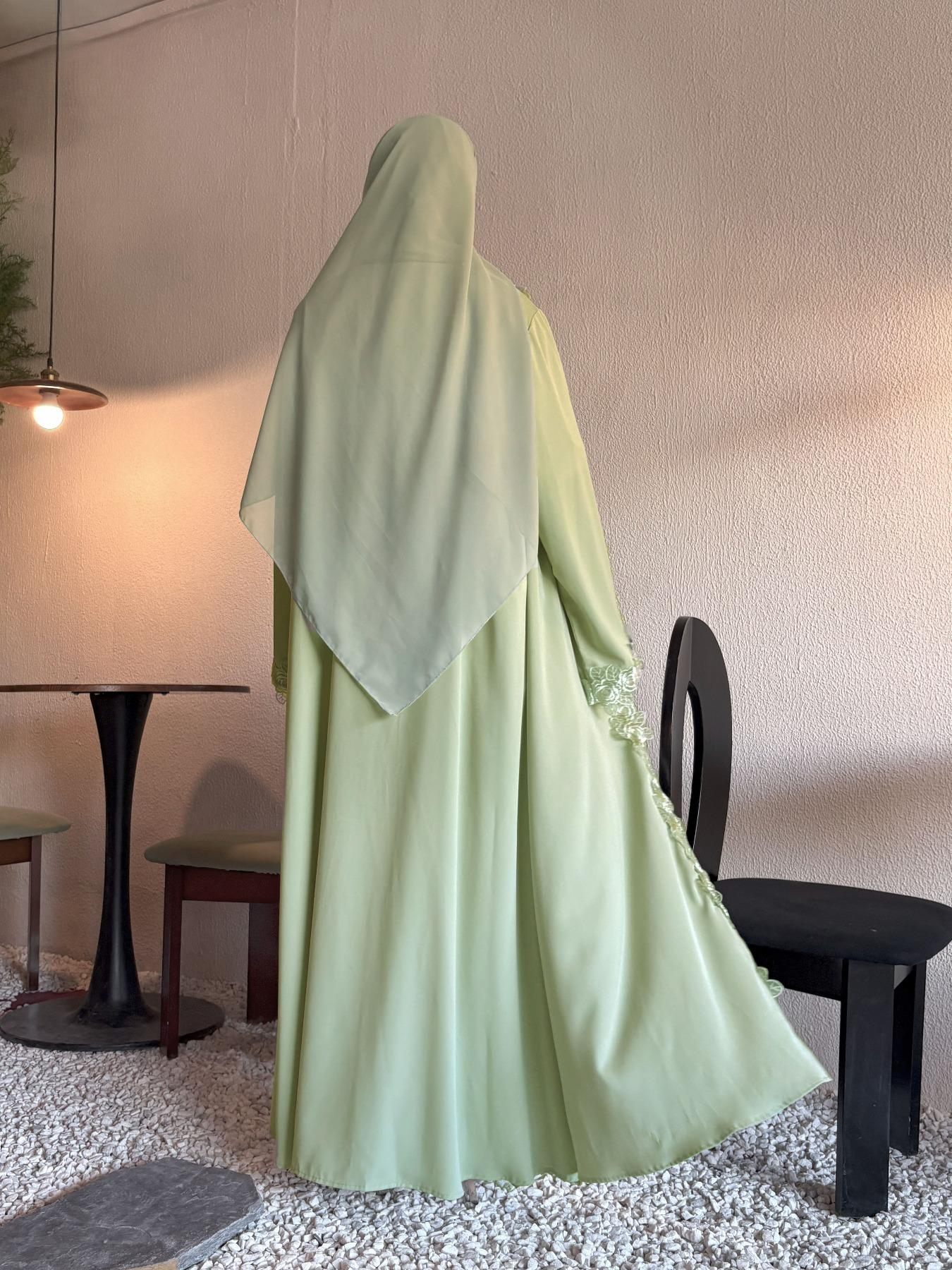 Classic Suit Set, Elegant Floral Abaya Set with Headscarf, Open Front Long Robe, for Parties, Vacations, Ramadan, and Festivals, Fashion Forward, Statement, Warm Layer, Viral Style, Fashionable, Daily Essential Classic Suit Set, Elegant Floral Abaya Set with Headscarf, Open Front Long Robe, for Parties, Vacations, Ramadan, and Festivals, Fashion Forward, Statement, Warm Layer, Viral Style, Fashionable, Daily Essential