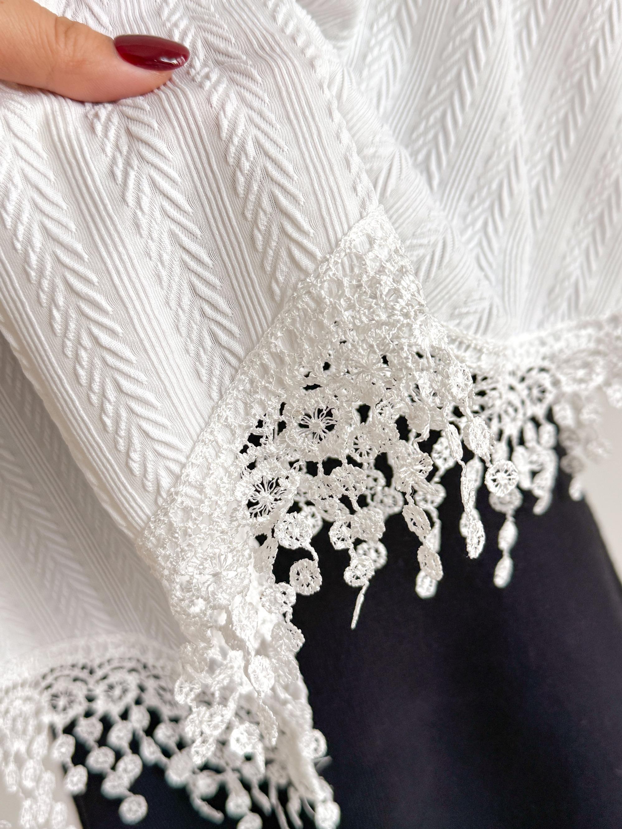 Women's Plain Fashionable Lace Scarf, Comfortable Layered Wear for Casual Formal Occasions, Large Size Sun Protection Shawl, Fringe Trim Shawl