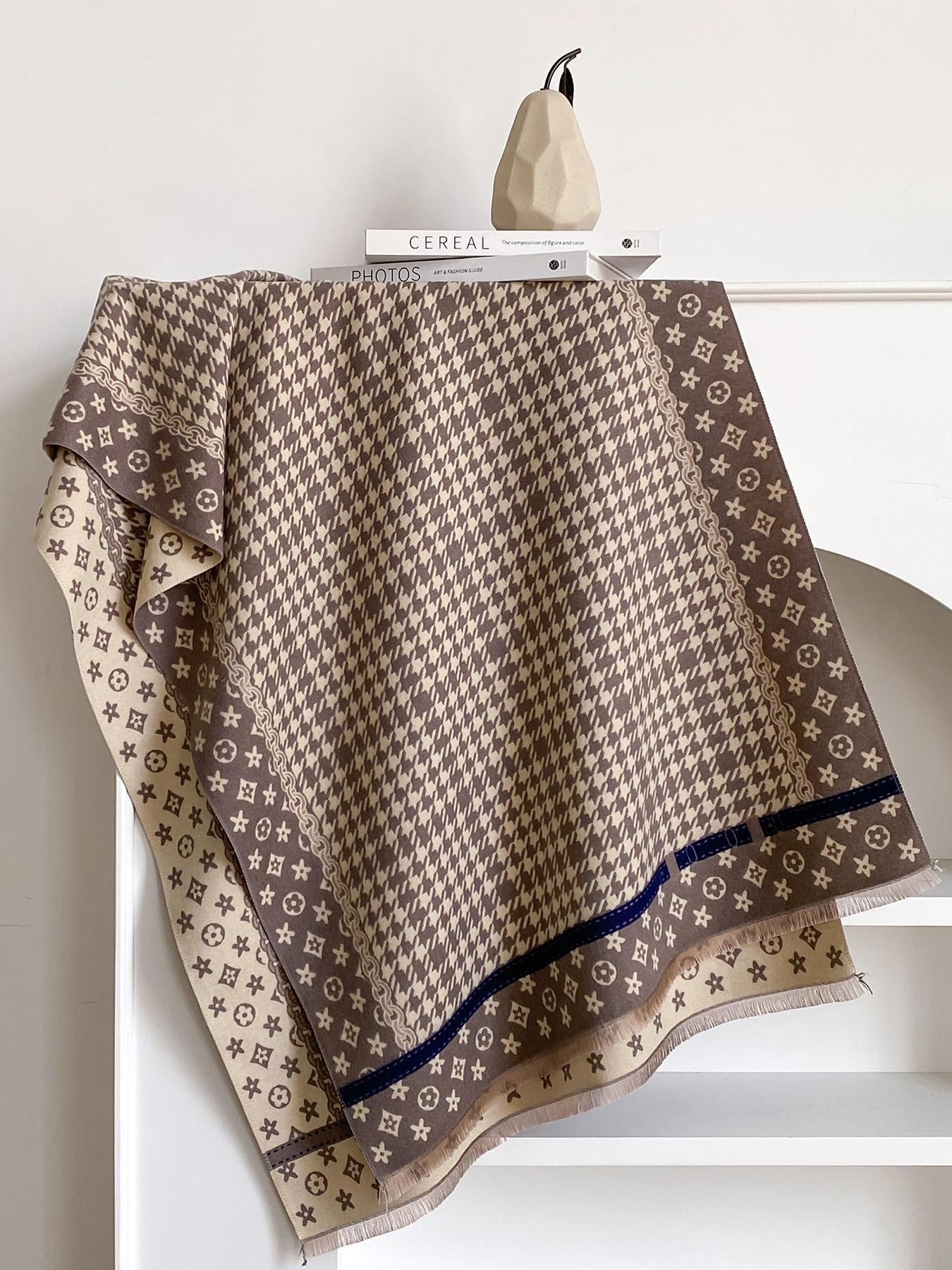 Women's Fashion Elegant Plaid Scarf with Fringe Decoration, Soft Warm Shawl for Fall & Winter, Stylish Accessory for Women and Girls, Blanket Scarf