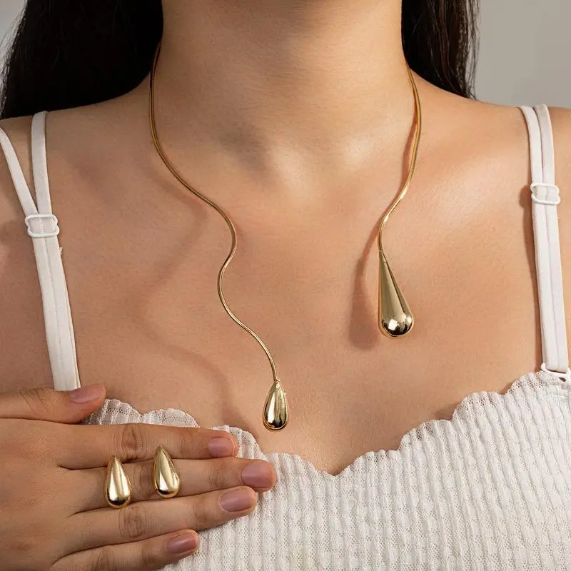 Set of 3 Minimalist Gold & Silver Tone Sleek Teardrop Necklace & Earring Set Elegant Polished Choker with Stud Earrings Versatile Office Daily Jewelry Gift for Women
