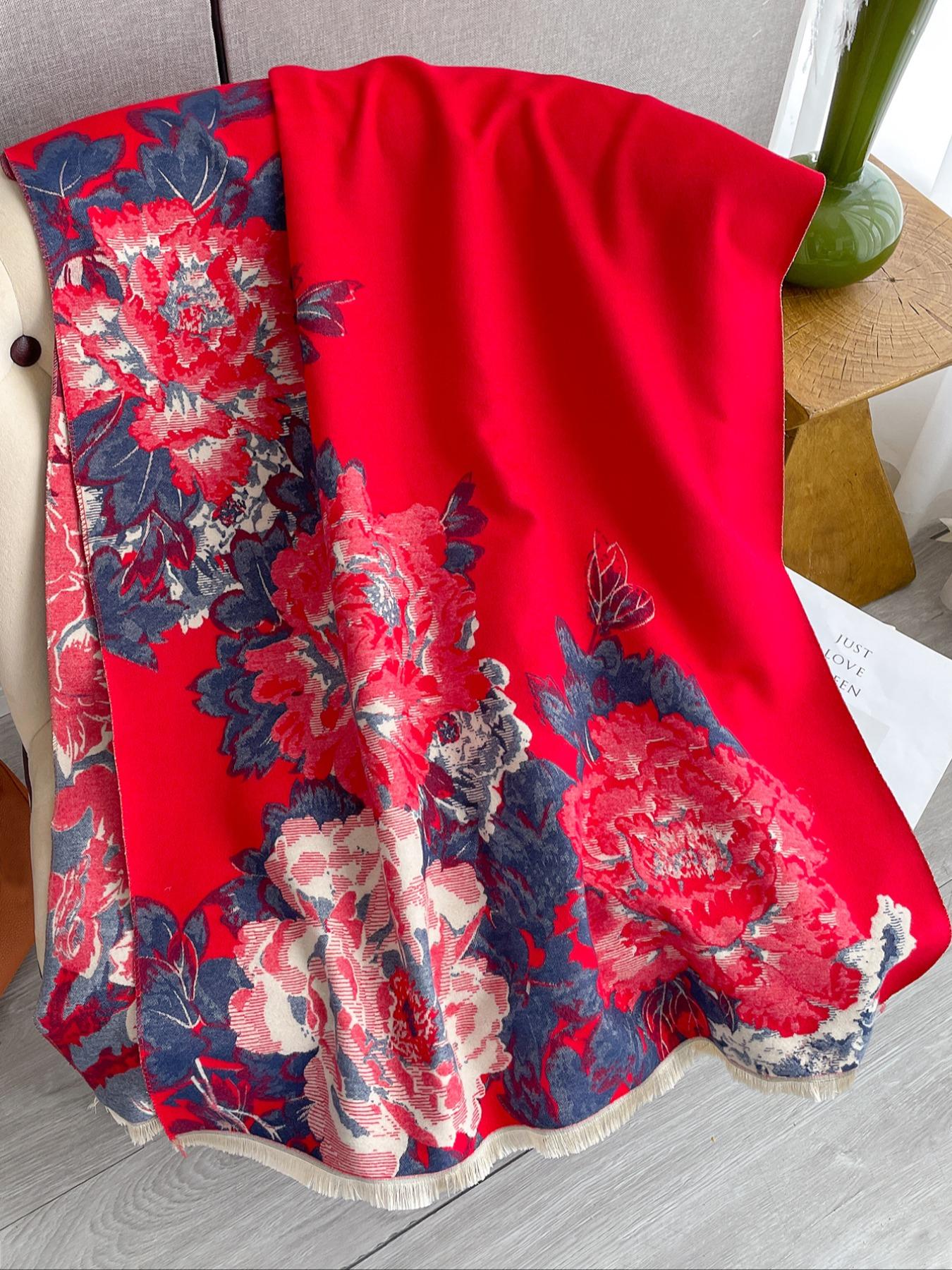 Women's Fashion Scarf, Floral Jacquard Shawl, Warm Thick Woven Fabric, Elegant Fitted Design, Perfect for Fall & Winter Wear