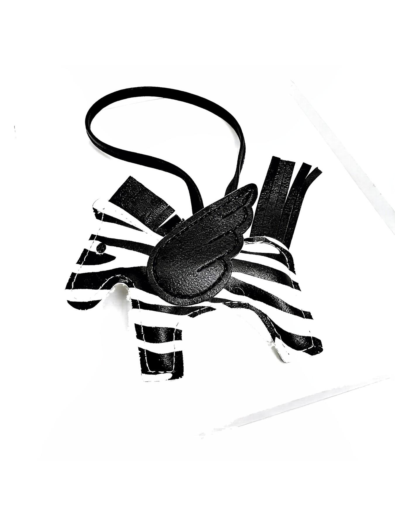 Cute Creative Wings PU Leather Keychain, Cartoon Horse Bag Charm, High-Quality Accessory, Perfect Gift Idea