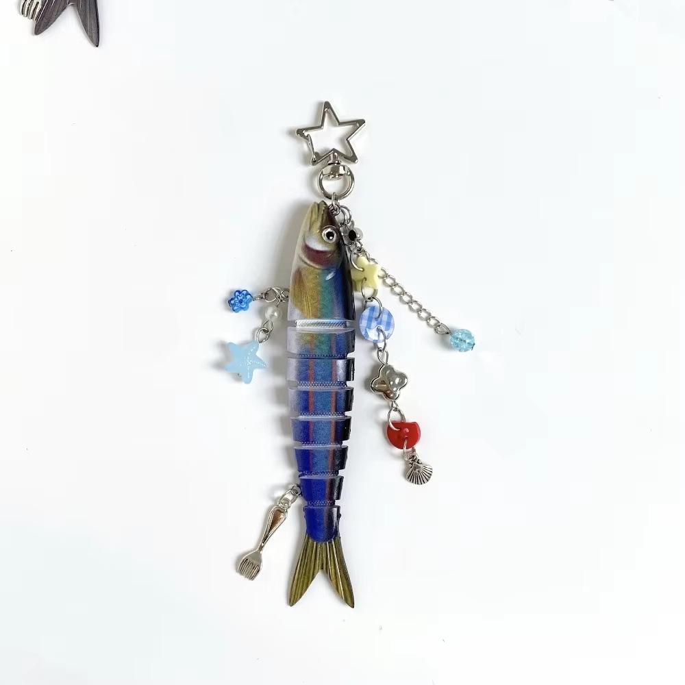 Unique Fish Keychain, Fishing Lovers Artistic Bait Keyring, Articulated Design Fish Charm with Beaded Detail, Lifelike Lure Keychain for Purse Luggage, Good Luck Aesthetic Fish Bag Ornament Charm, Kawaii Keychain Style Fashion Gift Decor