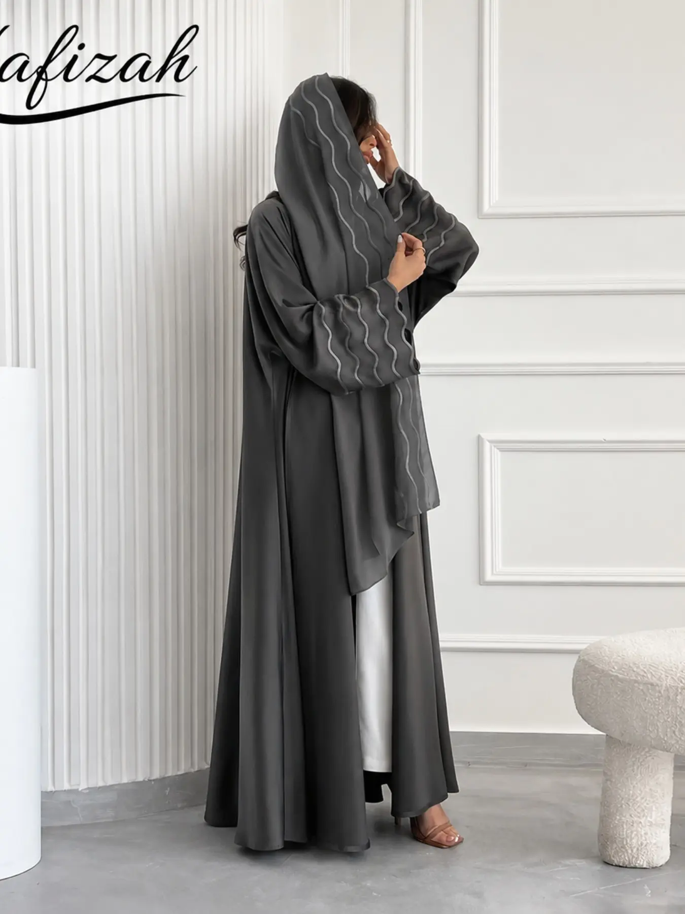 Women's Hooded Long Robe Dress, Luxurious Elegant Kimono Style Long Open Front Muslim Fashion Robe, Chic Bell Sleeve Dubai Style Set