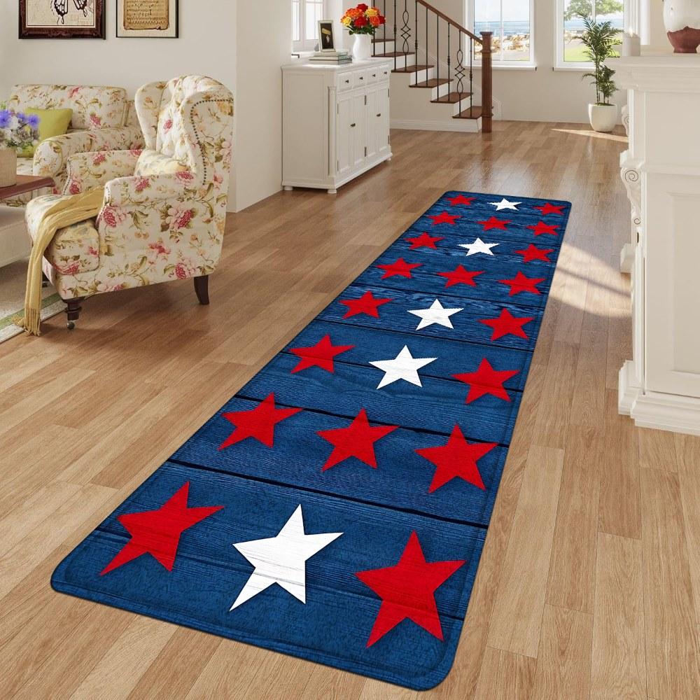 1PC， Red and White Stars on Blue Background Patterned strip rugs, home décor, bathroom mats, entryway mats, bathroom non-slip mats, indoor entrance rugs, bedroom bedside mats, kitchen mats, hallway rugs, flannel sponge rugs, hallway runner rugs