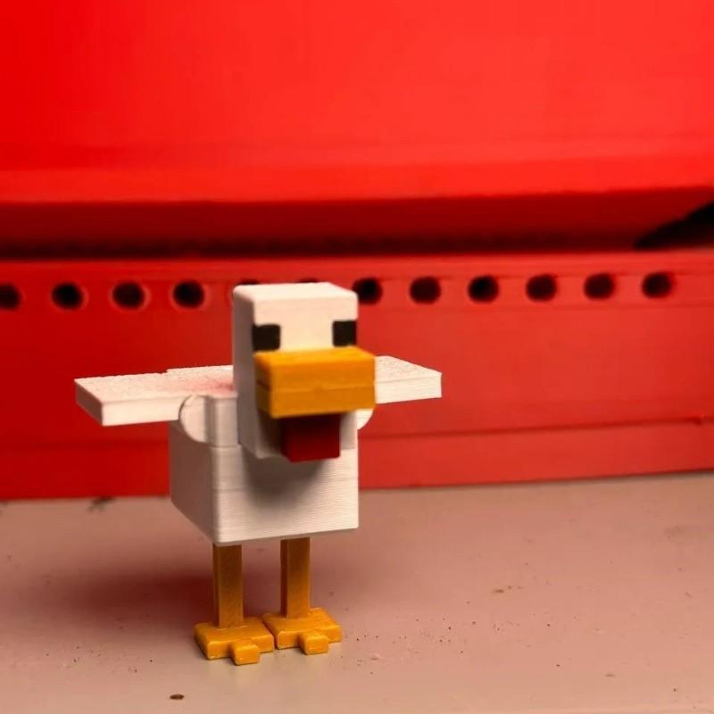 3D Printed Minecraft Feather Chicken Keychain Toy, Rotatable Desk Ornament, Collectible Gaming Accessory, Perfect Gift for Gamers