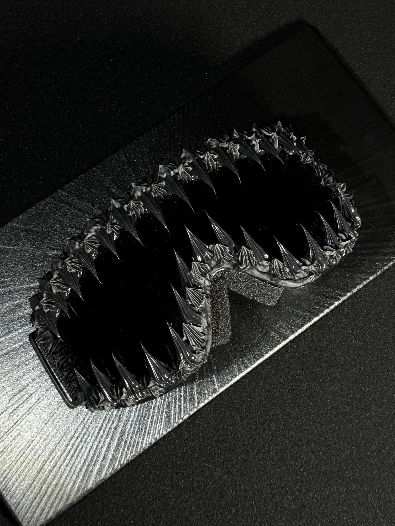 Punk Style Large Frame Anti-Wind Ski Goggles, Adjustable Elastic Strap, Handmade Random Effect, Outdoor Sports Eyewear, Windproof ski goggles