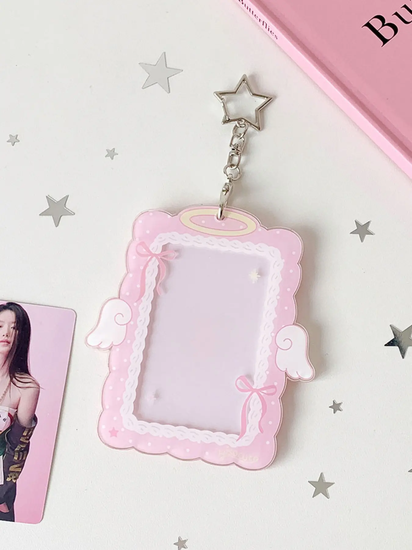 Sweet Girl 3 Inch Angel Wings Keychain Card Holder, Student Hollow Out Visible Small Card Display Case, Idol Fan Accessory, Id Holders For Badges, Id Badge Holder, Badge Accessories