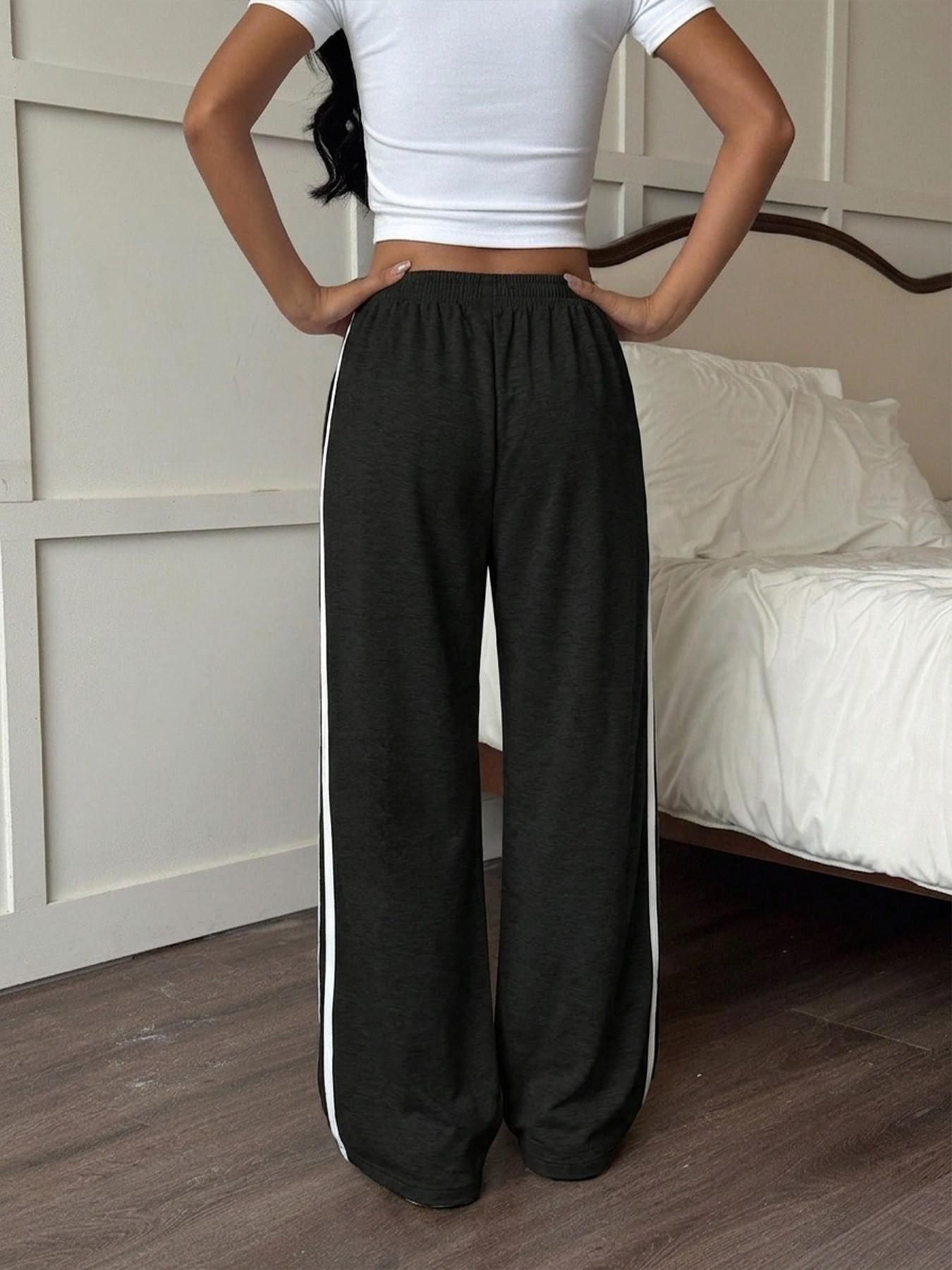 Women's Baggy Black Sweatpants Cherry Blossom Sakura Print Sporty Side Stripe Wide Leg Joggers High Waist Drawstring Y2K Streetwear Trousers