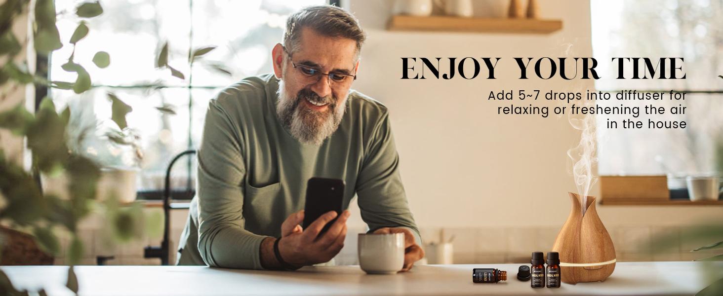 Gentlemen's Essential Oils Set - 6x10ML Mens Fragrance Oil for Candle Making, Diffuser - Sandalwood, Cedar, Leather, Bay Rum, Cologne Aromatherapy Oils for Men Gentlemen's Essential Oils Set - 6x10ML Mens Fragrance Oil for Candle Making, Diffuser - Sandalwood, Cedar, Leather, Bay Rum, Cologne Aromatherapy Oils for Men