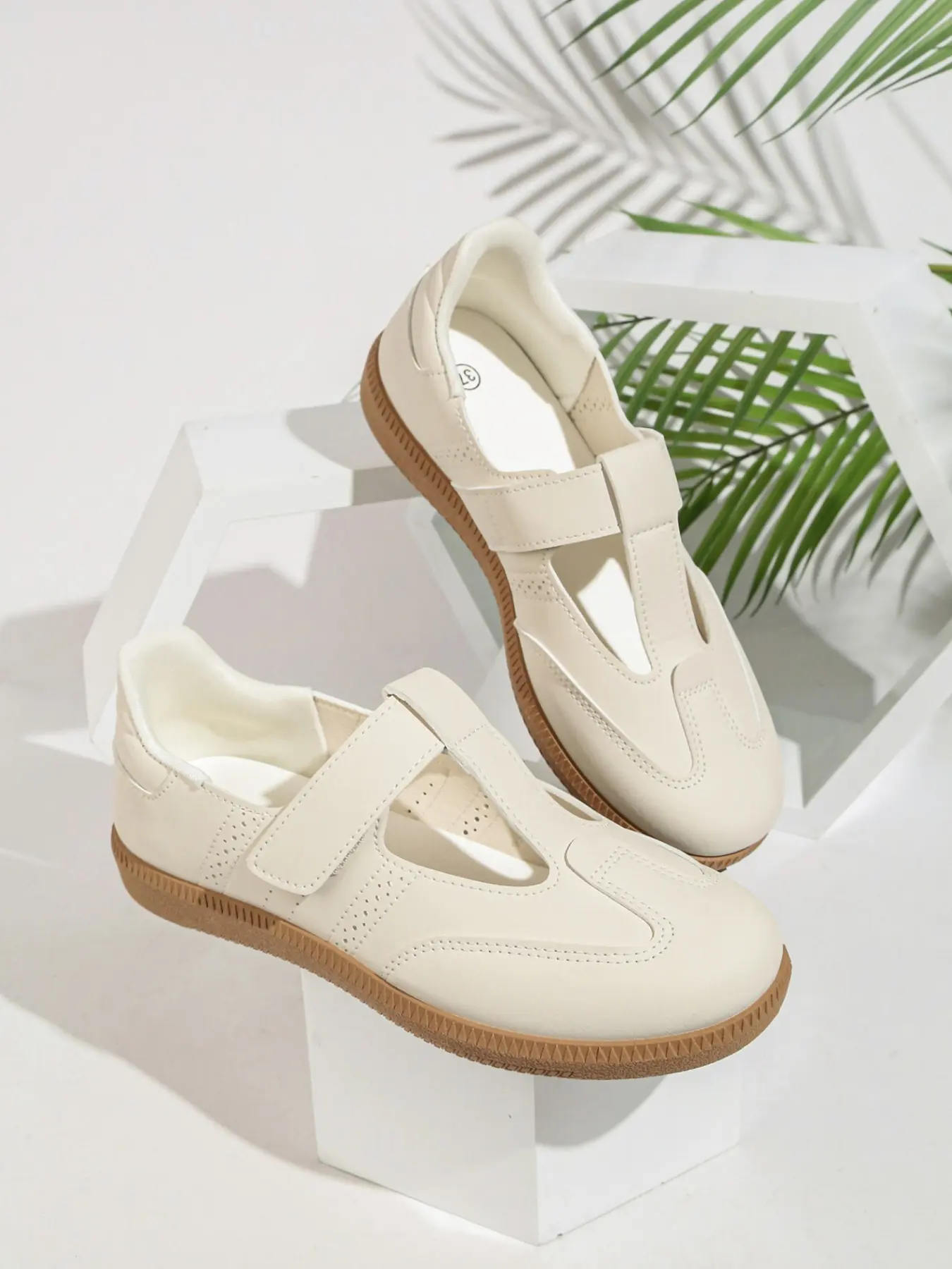 Spring Summer Casual Velvet Mary Jane Shoes, Plain Pattern, Rubber Sole, Lightweight, Anti-Slip, Youthful Style, All-Season Footwear