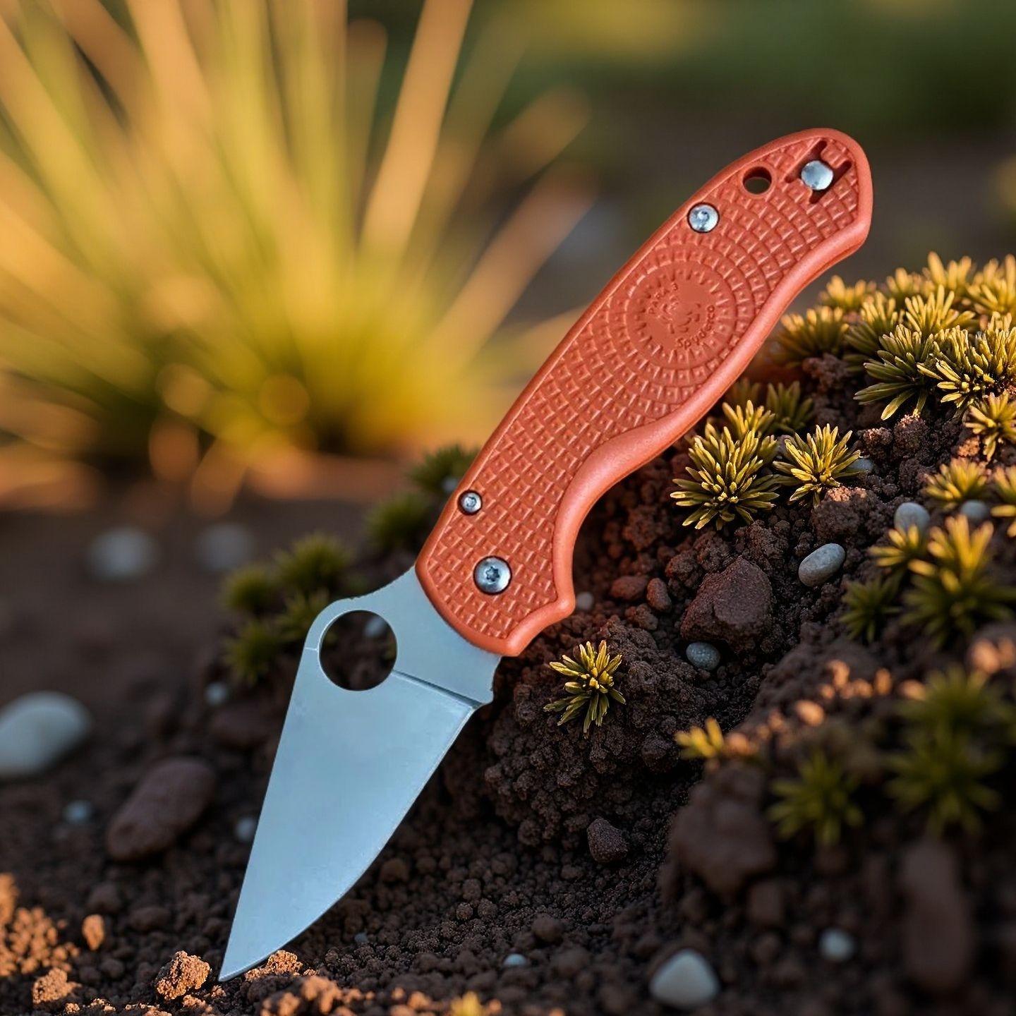 1 C223 folding knife, EDC mini pocket knife, nylon handle for mountaineering, camping, and fishing, portable EDC knife, a perfect gift for Christmas and Halloween