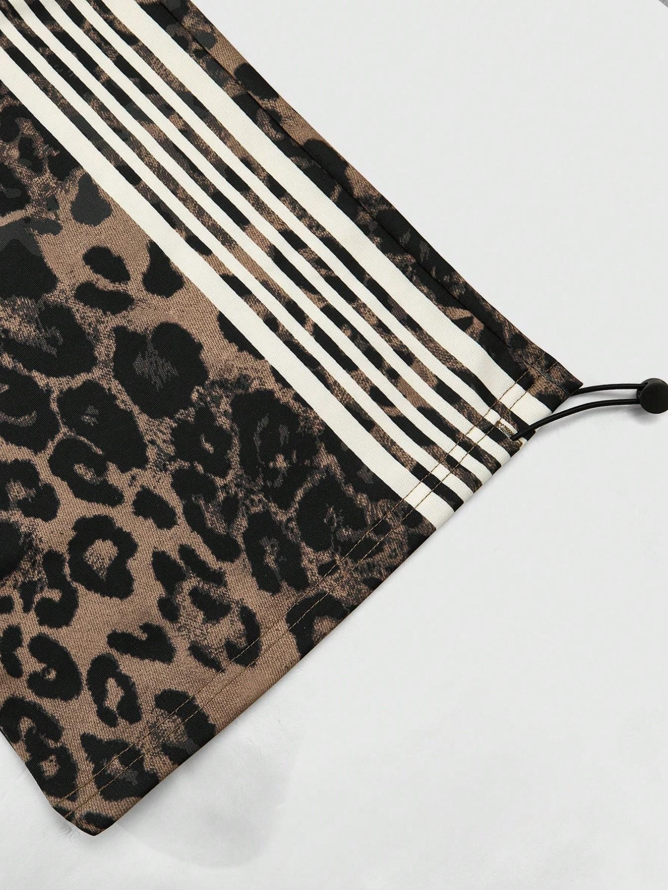 Y2K Leopard Print Track Pants with White Stripes, Streetwear Baggy Sweatpants for Men/Women, Elastic Waist Drawstring Casual Trousers, Retro 90s Hip Hop Fashion, Loose Fit Joggers for Street Style, TikTok Viral Aesthetic, Comfortable Soft Fabric,