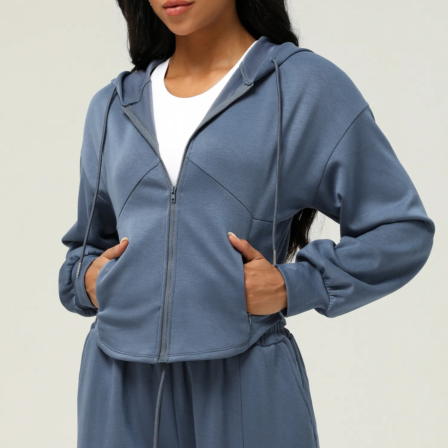 Women's Sporty Yoga Jacket, Full Zipper Running Sweatshirt with Pockets, Warm Autumn/Winter Sports Top, Yoga Shirt, Suitable for Indoor and Outdoor Sports, Running, and Fitness