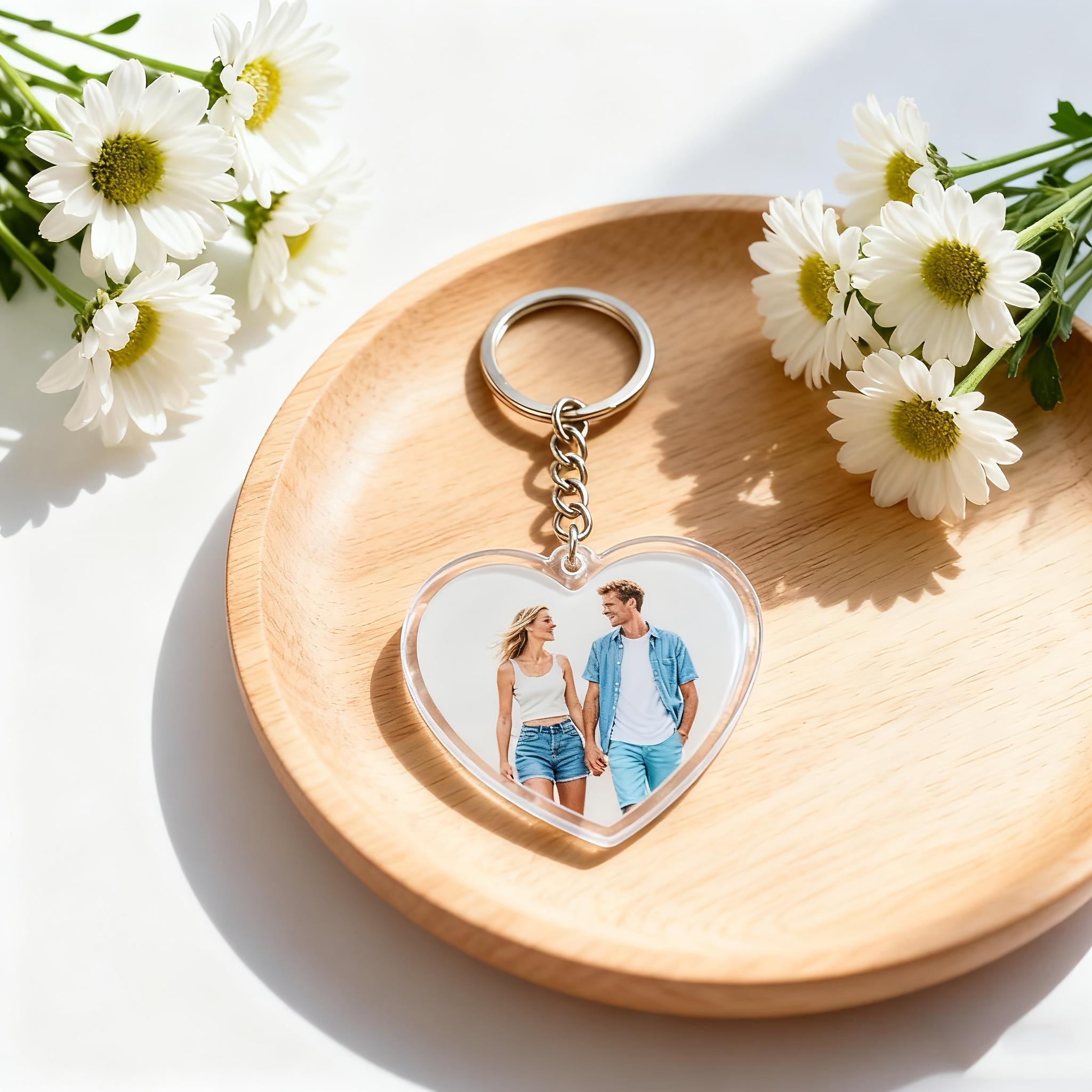 Acrylic Heart Keychain Set, Personalized Image, Perfect Gift for Valentine's Day, Birthday, Anniversary, Durable Material, Unique Accessory