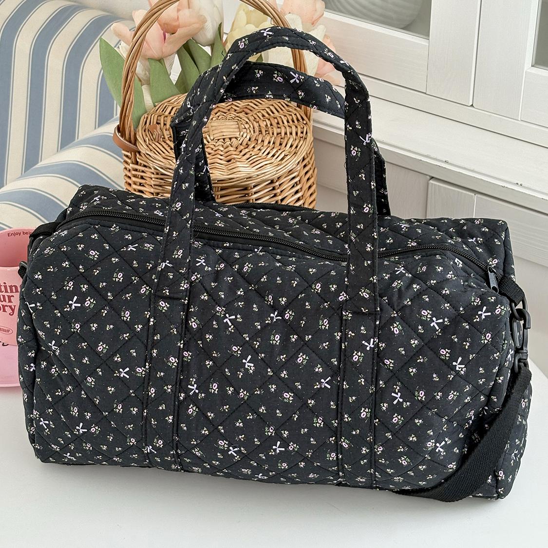 Instagram-style floral print soft quilted patchwork travel bag/gym bag with zipper; soft fabric weekend travel bag suitable for women.