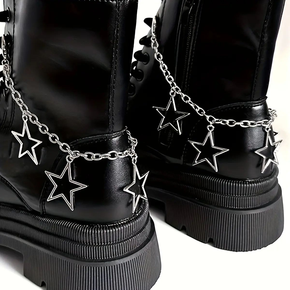 2Pcs Silver Star-Shape Hollow Pendant Detachable Chain - Shoelace Lacing Accessory, Boot Decoration Charm for Platform Martin Boots, Y2K Aesthetic Egirl Personalized Decor
