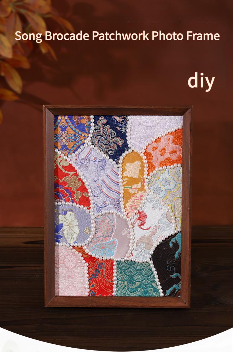 Mother's Day handmade Song brocade cloud shoulder pony DIY pearl photo frame fabric painting material kit team building warm-up decoration hanging ornament