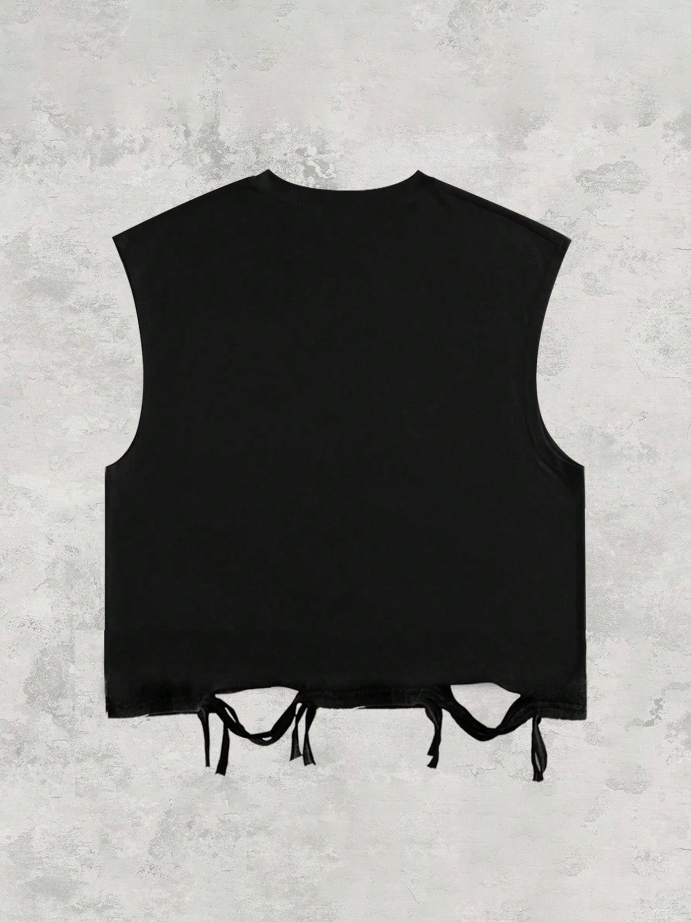 Men's vest with distressed and ripped details, eyelet design at the collar and cuffs, exuding a punk vibe. Made of soft, skin-friendly fabric, it's a must-have for summer music parties. The unique, loose-fitting cropped design showcases individuality.