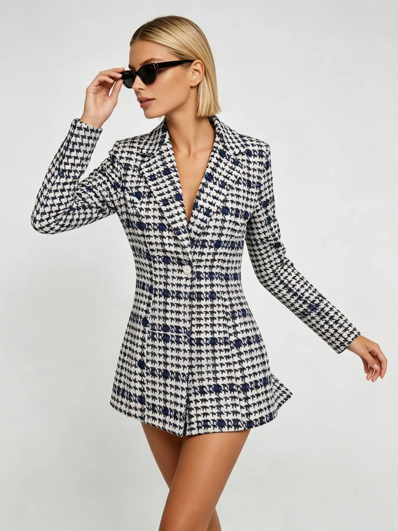 Blue Houndstooth Waist-Cropped Long Suit Jacket, Notched Lapel Single Button Long Sleeve Fitted Blazer, French Vintage Commuter Checkered Suit