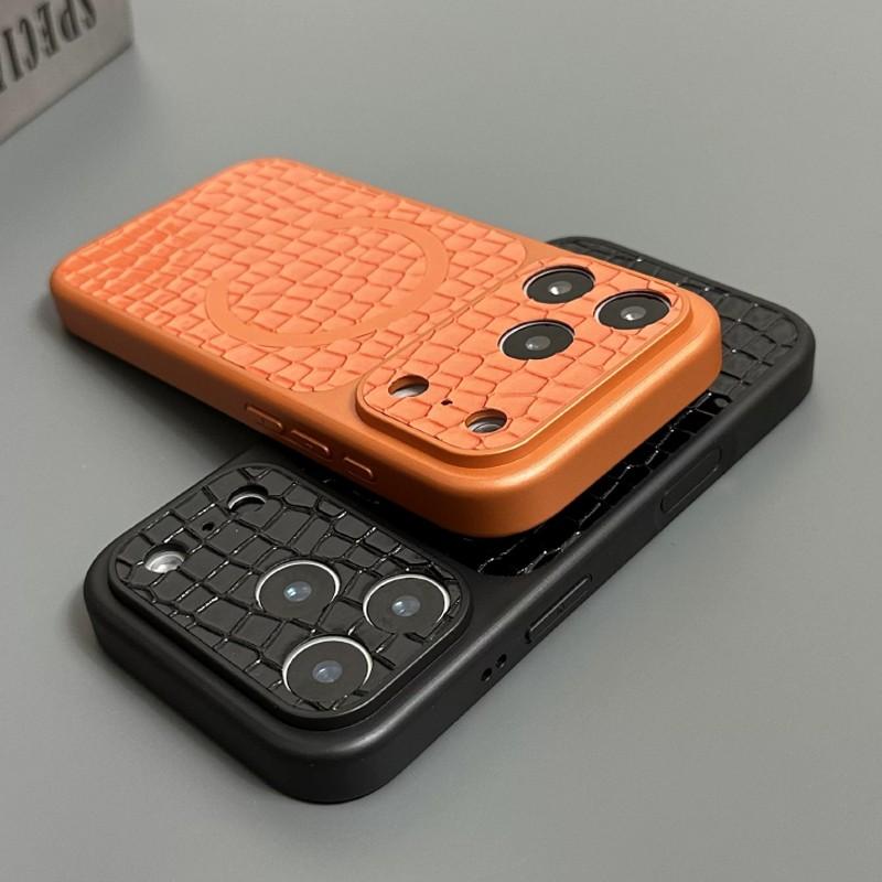 Magnetic crocodile leather pattern instantly changes to 17 shock-absorbing phone case suitable for iPhone 17 16 15 14 13 12 11ProMax Plus Air compatible with MagSafe wireless charging retro simple large window