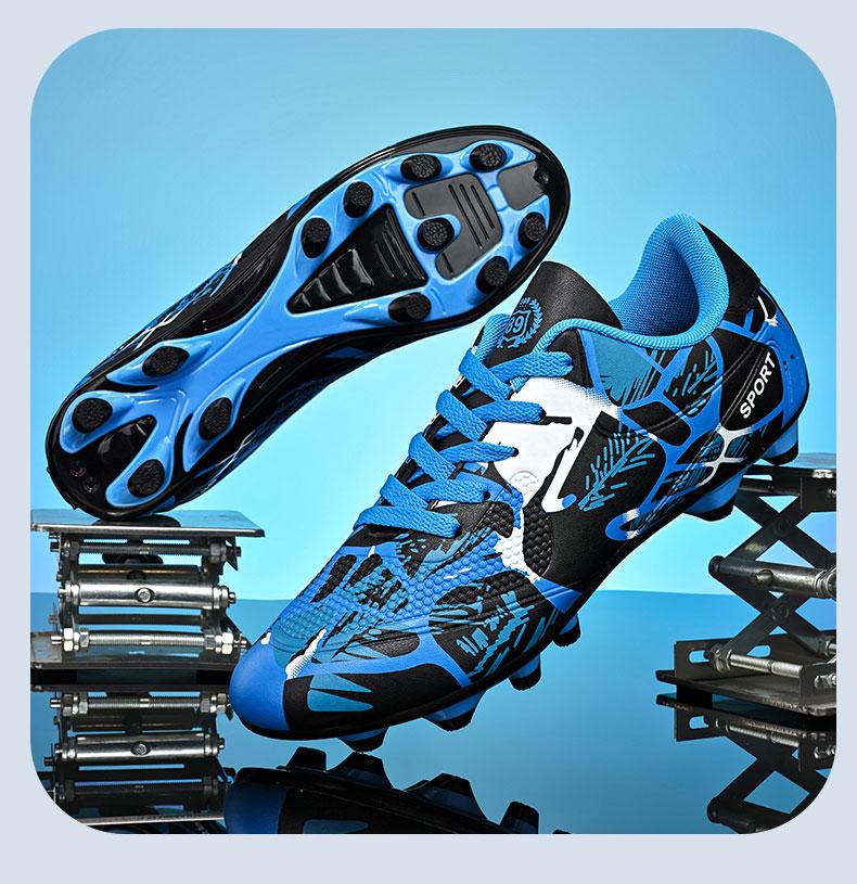 1 Pair Unisex Soccer Training Shoes Flexible Movement Quick Response Anti-Slip Wear-Resistant Comfort Insole 3 Color Options