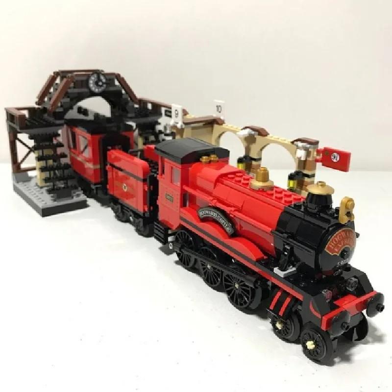 801PCS Classic Steam Train Building Block Set DIY Building Blocks Model Vintage Railway Station Model Kit Building Sets 18+