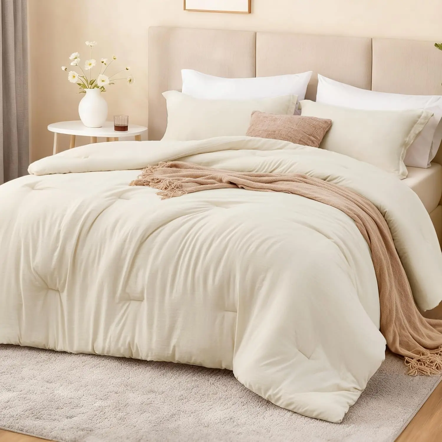 Beige King Size Comforter Set, 3-Piece Prewashed Bed Set with 1 Comforter (104 x 90 in) & 2 Pillowcases, Lightweight & Breathable for All Seasons