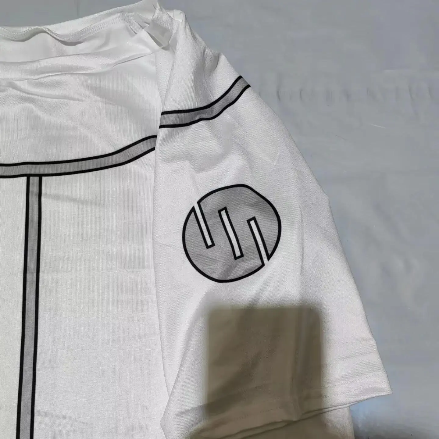 Invincible T Shirt Compression Viltrumite Gym Shirt Rash Guard Swimwear Men BJJ Boxing MMA Clothing Summer Tops Cosplay Costume
