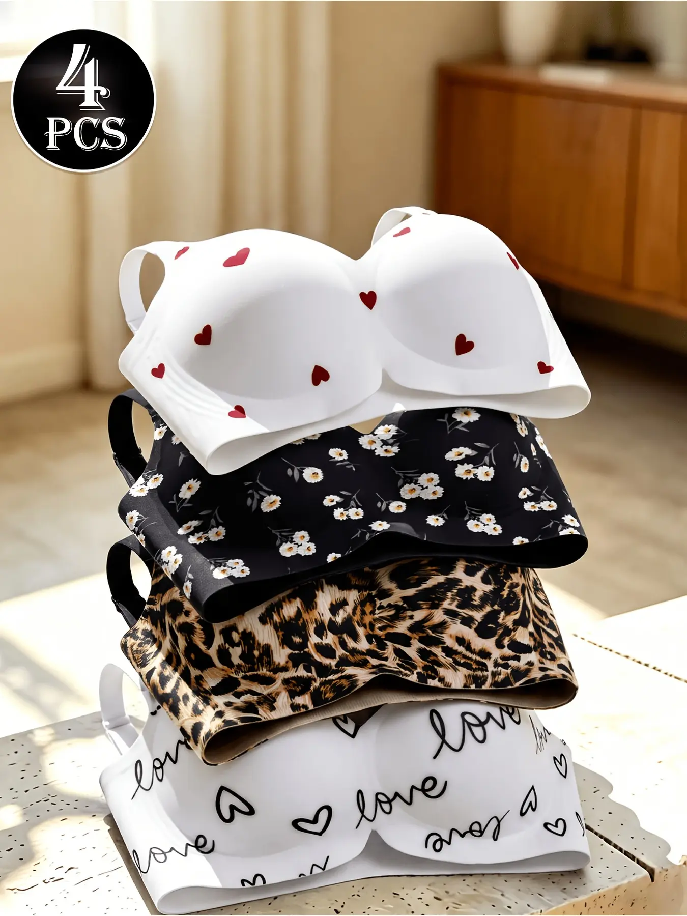 Four-piece set of printed jelly bras, wire-free printed underwear, gathered with adjustable straps, seamless for everyday wear in various occasions.