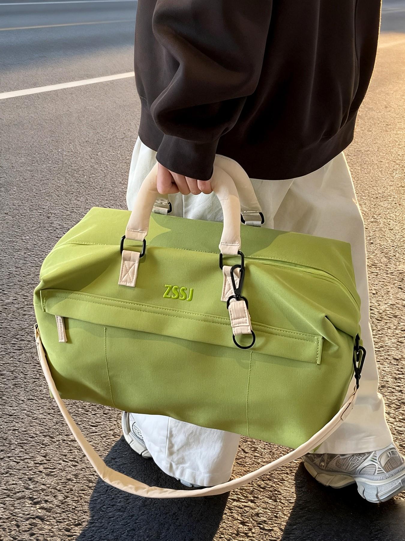 Cylindrical tote bag, Casual crossbody bag, a large capacity storage bag suitable for short trips, can be worn as a fitness bag cross body, durable and lightweight sports training and travel bag with multiple compartments for easy organization