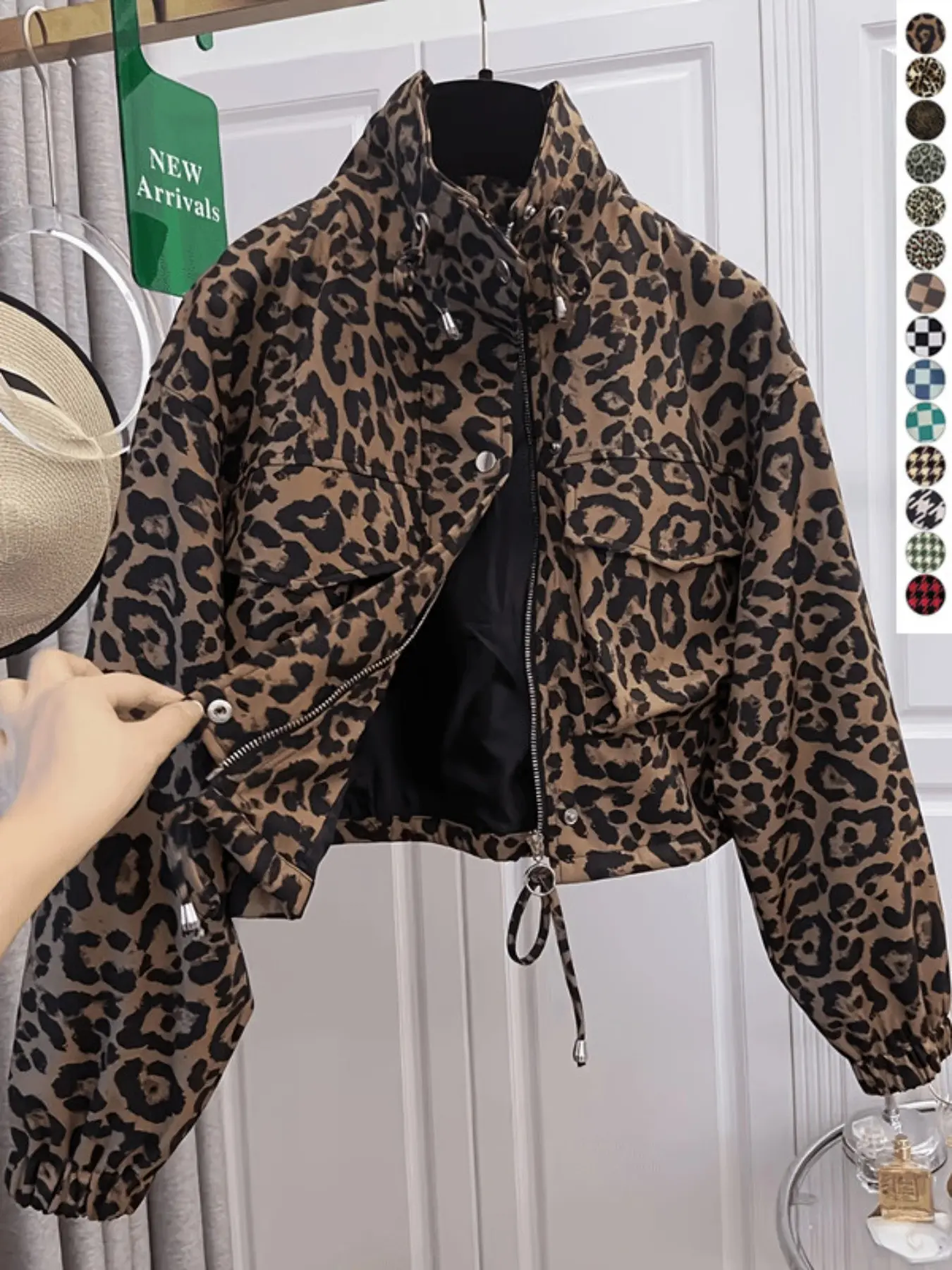 Women's Leopard Print Short Jacket, Lightweight, Fashionable Daily Wear, Versatile Holiday, Stylish and Unique Design, Perfect for All Seasons