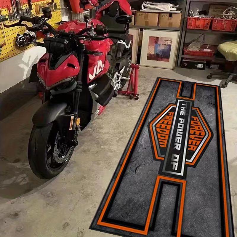 Tufted Motorcycle Garage Rug, Modern Print Design, Easy Clean Material, Ideal for Indoor/outdoor Use, Perfect for Motorbike Enthusiasts