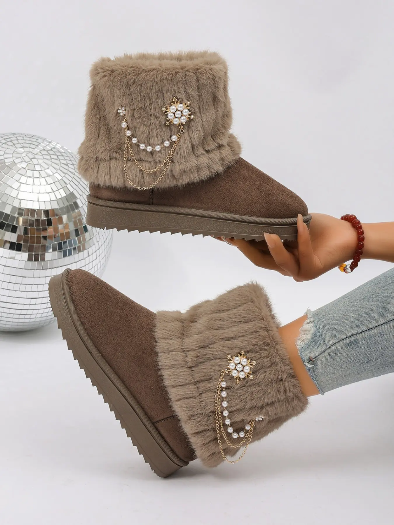 Women's Fall Winter Short Snow Boots, Faux Suede Upper, Plush Lining, Pearl Chain Decoration, Thick Warm Cotton Boots