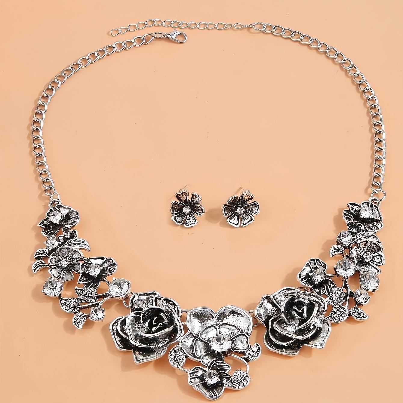 Vintage Rose Flower Jewelry Set for Women, Boho Antique Alloy Statement Necklace and Stud Earrings with Adjustable Chain, Boho Fashion, Female Wear, Heavy Flower Motif, Party Ready, Set Includes 3 Pcs, Flora, Heavy Duty, Layered Flowers