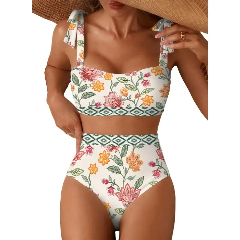 Multi-color floral geometric pattern