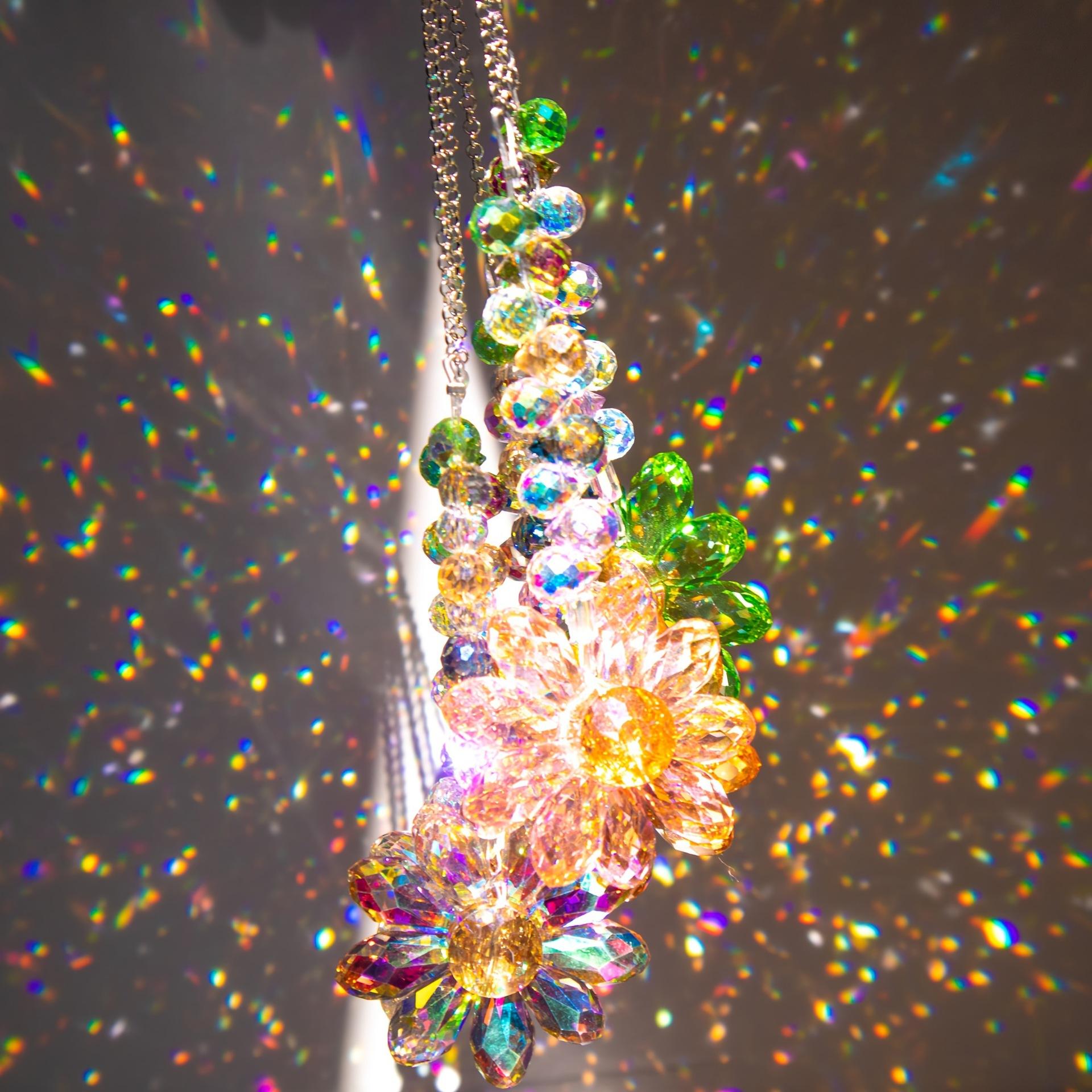 Hangable Sunflower Crystal Suncatcher - 6-Color Rainbow Maker Prism Hanging Decor, Window Light Catcher, Aesthetic Home Garden Ornament Gift