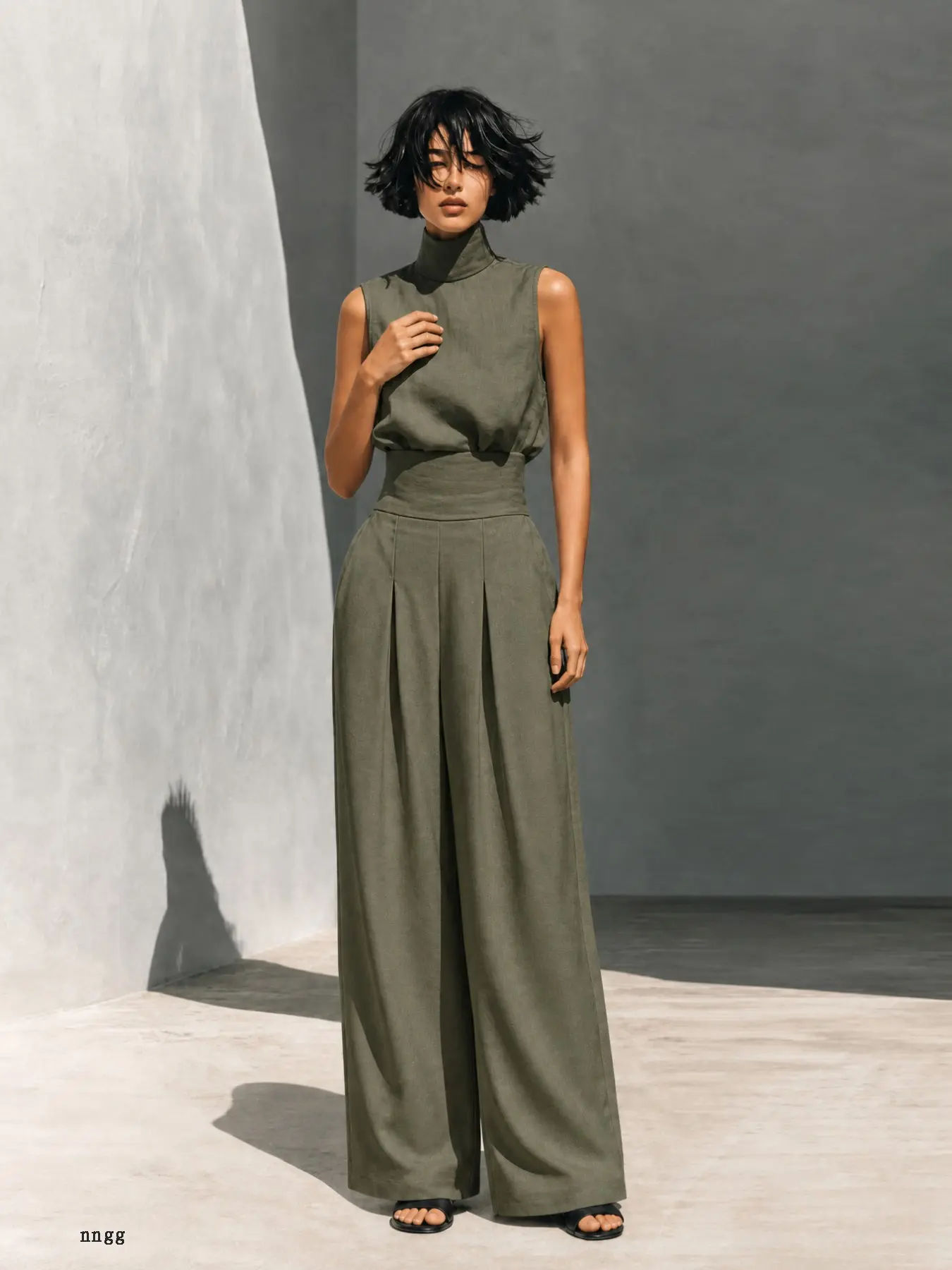 Luxury Casual Two-Piece Set, Women's Sleeveless High Neck Top, Flowy Wide Leg Pants, Minimalist Elegant, Daily Wear, Loungewear