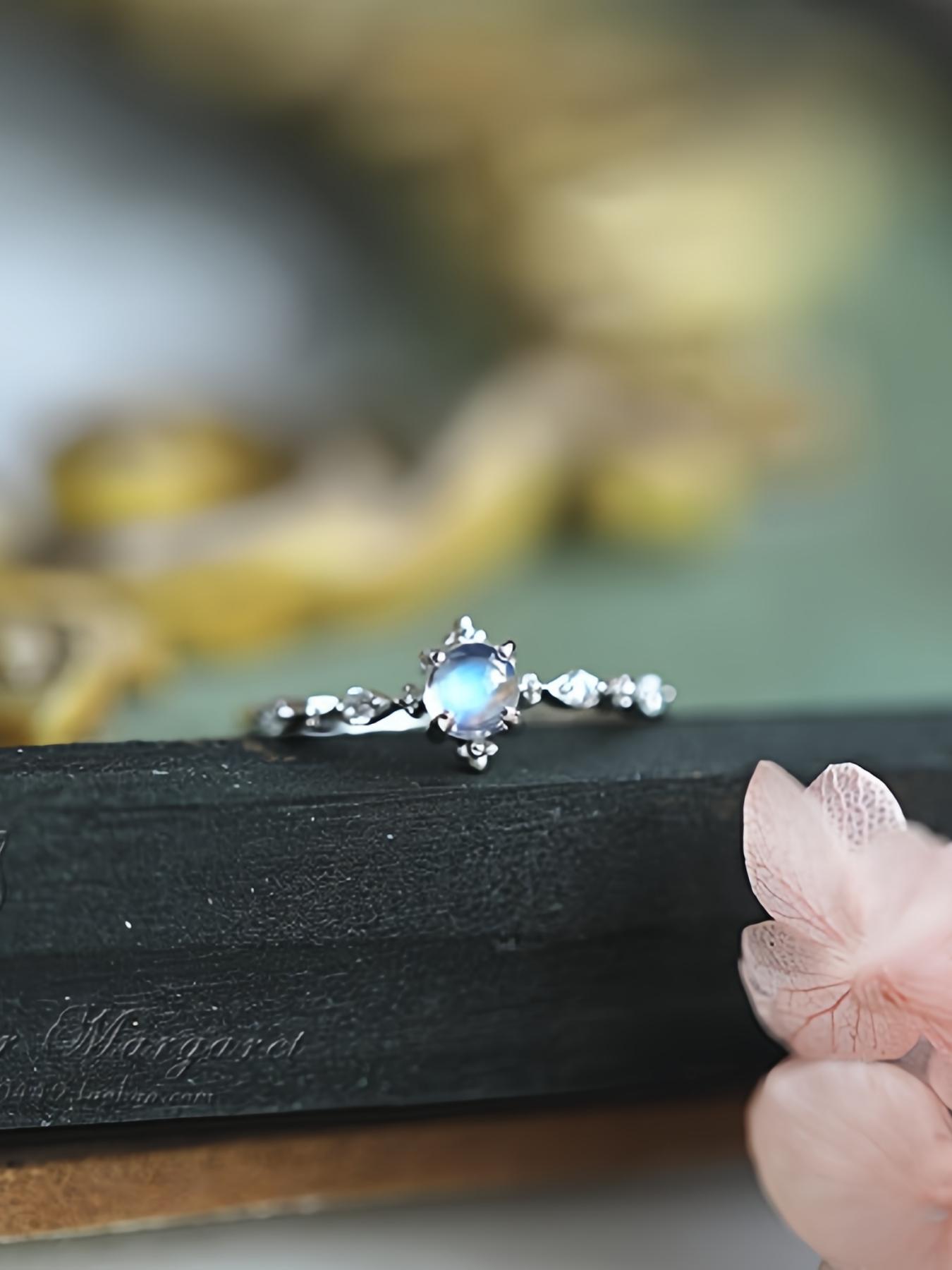 925 Sterling Silver Fashion Blue Moonstone Decorated Cuff Ring, Statement Ring, Vintage Adjustable Ring for Women, Casual Jewelry for Party, Daily Decor, Trendy for Gift