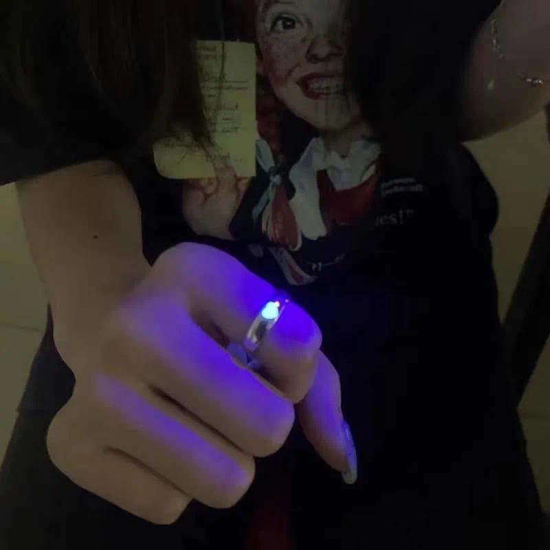 Fashion Blue Pink Love Heart Luminous Couple Ring for Women Men Vintage Glow In Dark Opening Adjustable Rings Jewelry Gifts