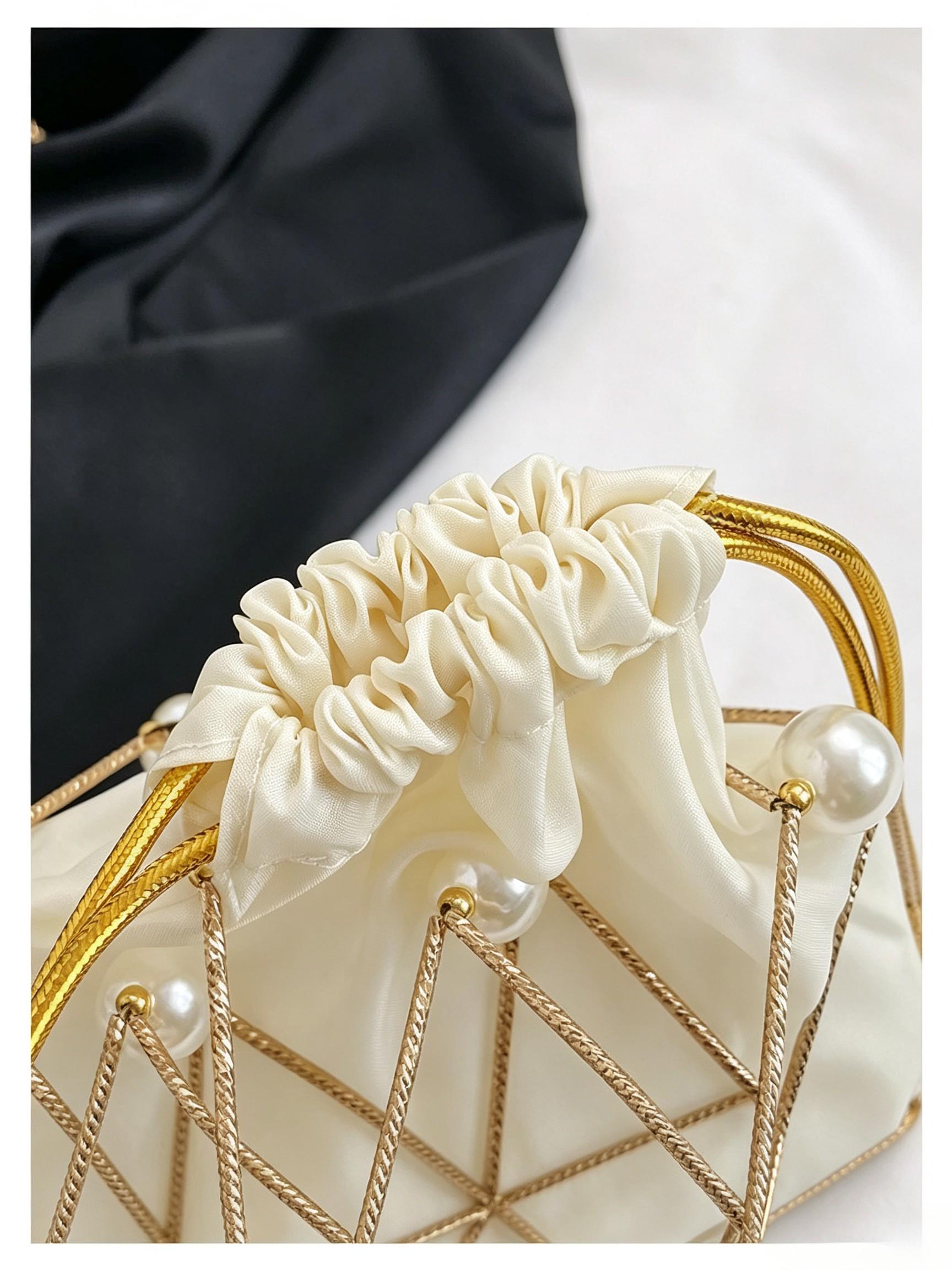 Pearly Net Pouch Bag for Mobile Phones, Unique Luxury Design, Soft Style Women's Essential Bag, Perfect for Parties and Dates, Christmas Atmosphere Enhancer, Fashionable Unique Bags