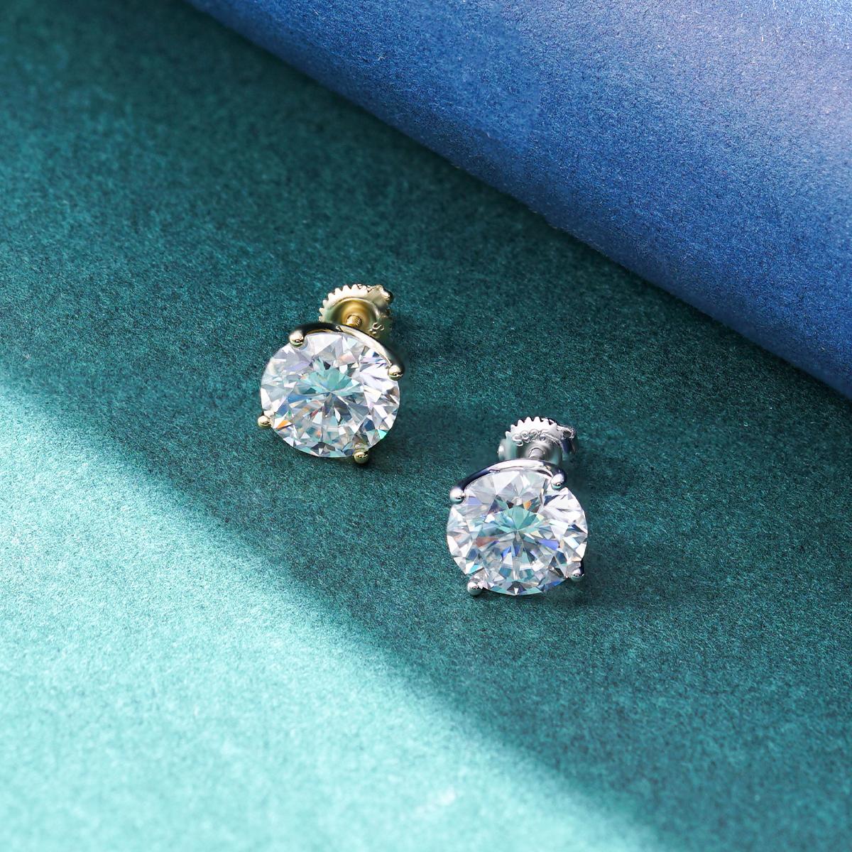 Delzzad 14k Gold-Plated Solitaire Four Prong Earrings Screw Back/Butterfly Back Lab-Created Moissanite Stud Earring S925 Sterling Silver Moissanite Jewelry Perfect Birthday Mother’s Day Christmas Gift for Men Women Wedding Set Delzzad 14k Gold-Plated Solitaire Four Prong Earrings Screw Back/Butterfly Back Lab-Created Moissanite Stud Earring S925 Sterling Silver Moissanite Jewelry Perfect Birthday Mother’s Day Christmas Gift for Men Women Wedding Set