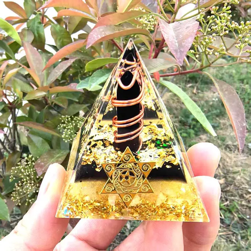 Orgonite Pyramid Decor, Golden Foil Crystal Chips Resin Orgone Pyramid, Handmade Epoxy Crystal Pyramid Statue, Positive Energy Desk Ornament, Aesthetic Room Meditation Decor, Special Holiday Gift